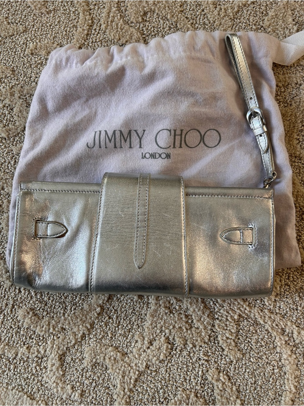Jimmy Choo Metallic Silver Leather Wristlet Clutch with Buckle Detail - Picture 2 of 8